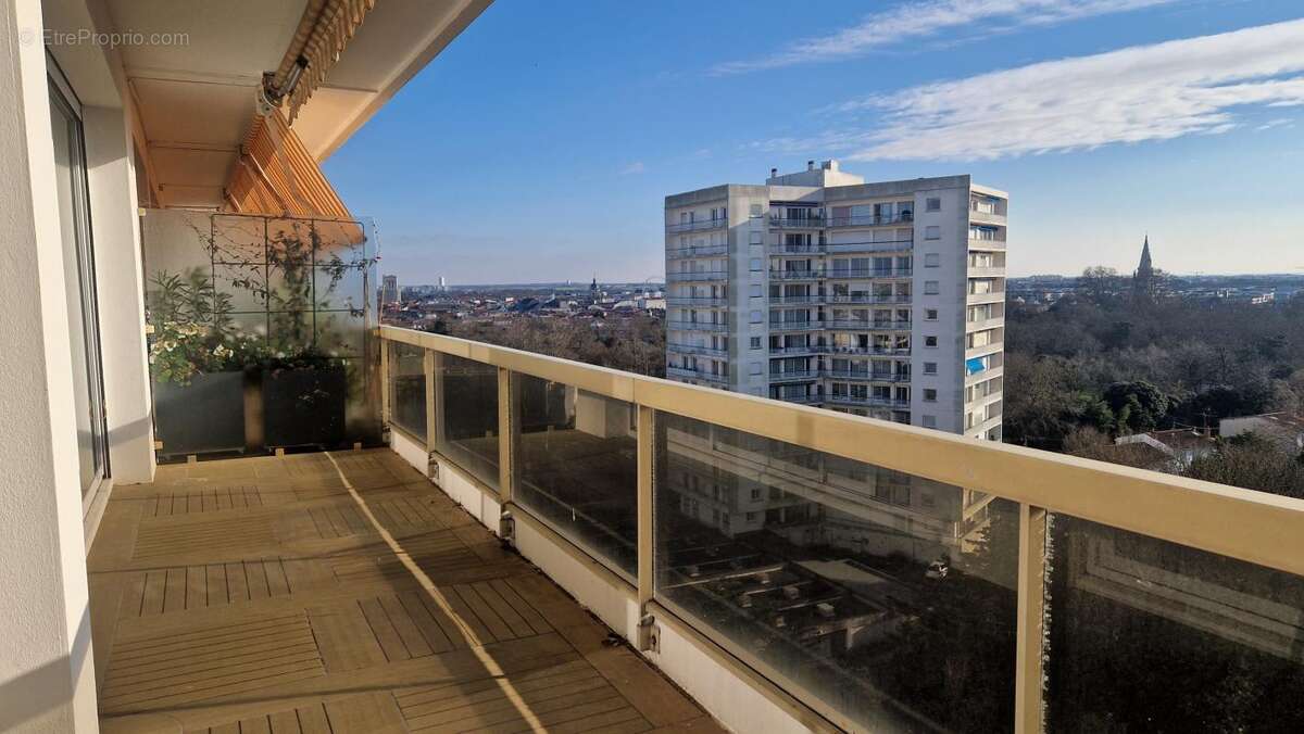 Appartement à LA ROCHELLE