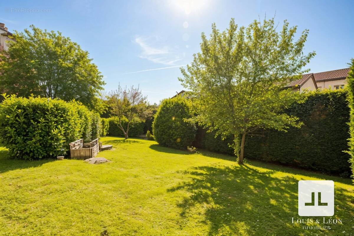 Appartement à VILLEFRANCHE-SUR-SAONE