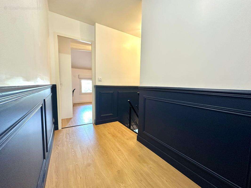 Maison à CASTRES-GIRONDE