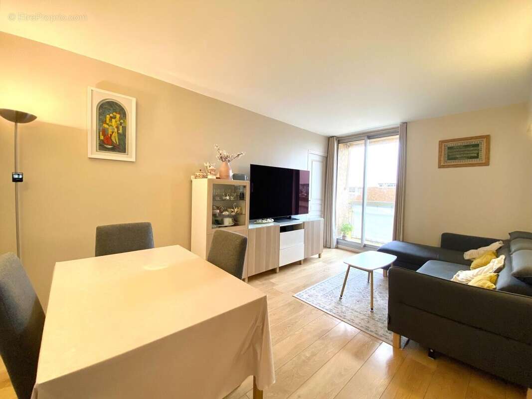 Photo 3 - Appartement à FRESNES