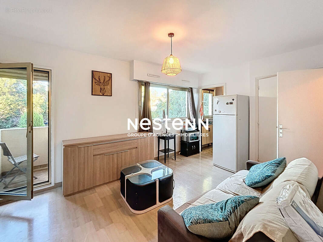 Appartement à VALLAURIS