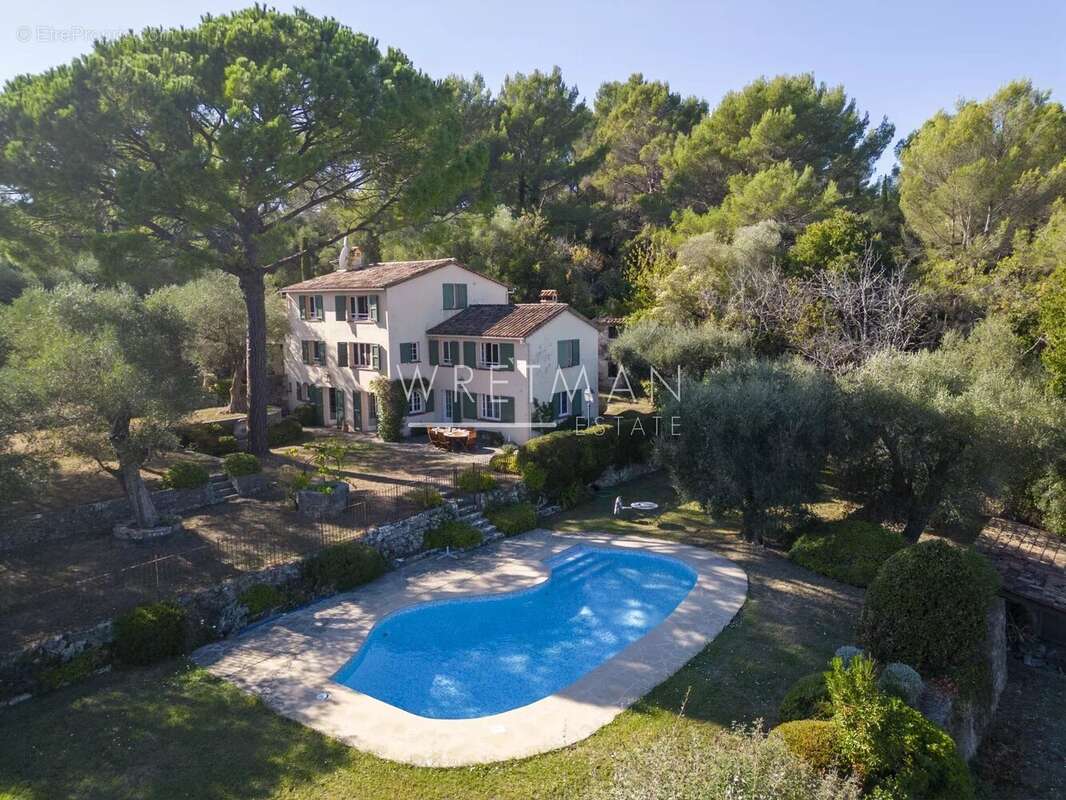 Maison à GRASSE