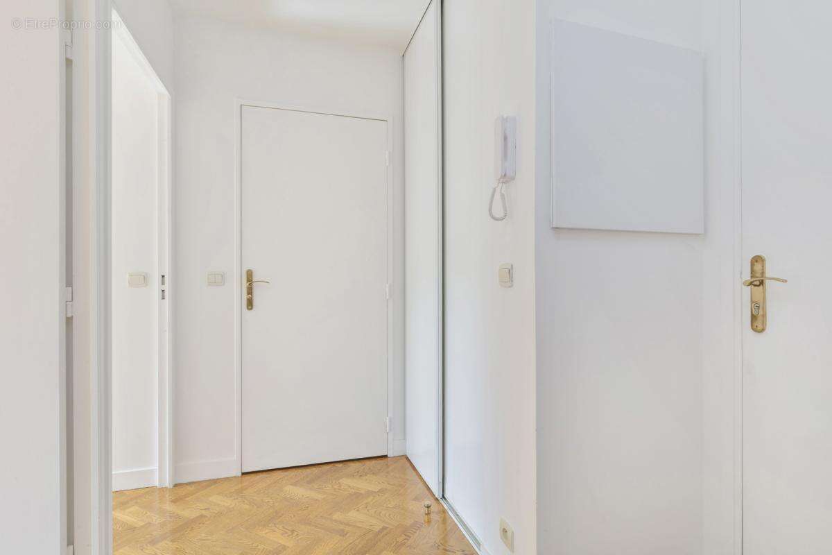 Appartement à CLICHY