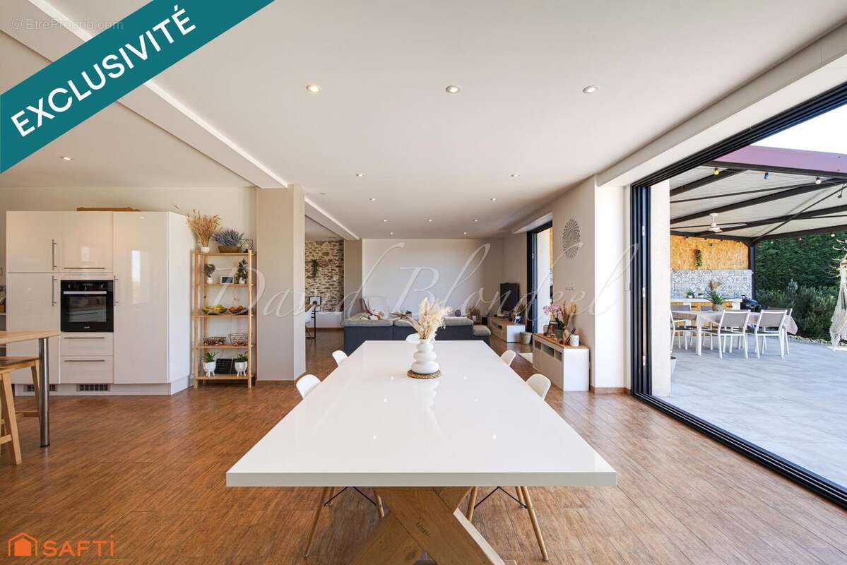Maison 185 m² à Caraman  - photo 7