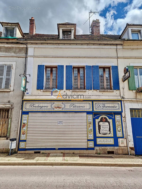 facade rue principale - Maison à BRIENON-SUR-ARMANCON
