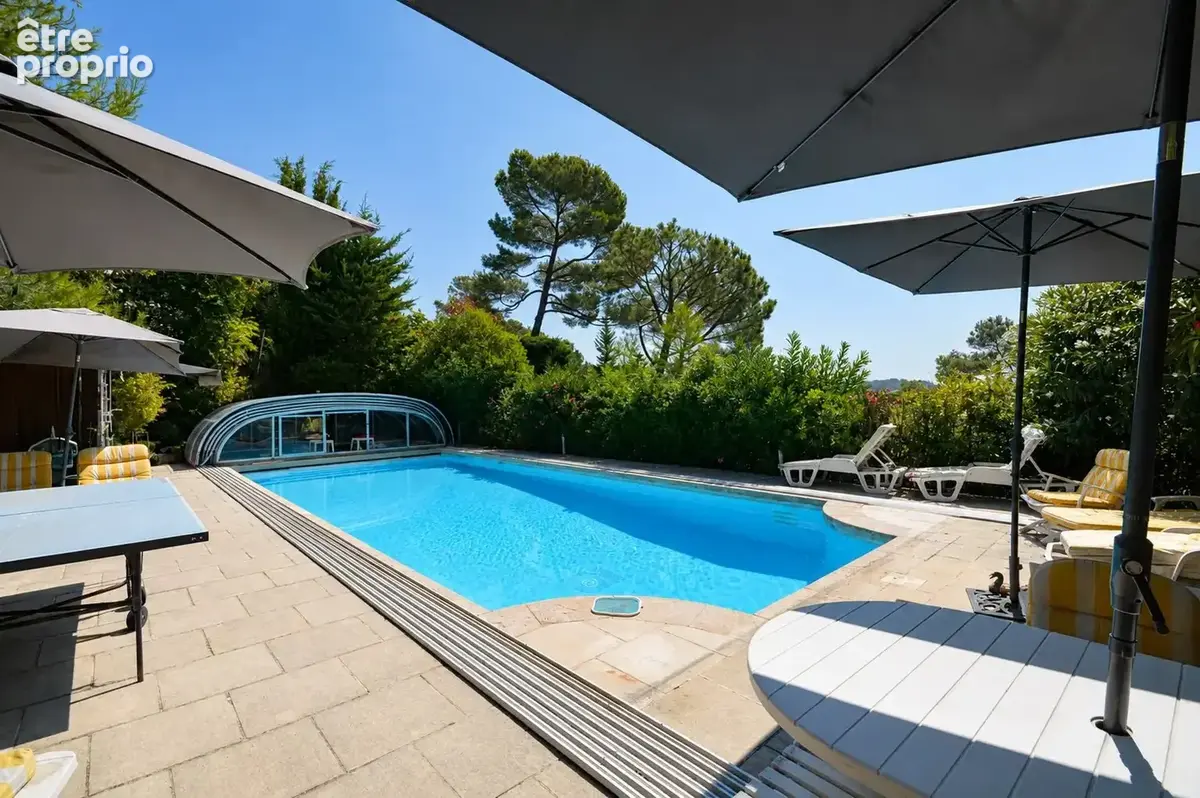 Maison 10 pièces 289 m² à vendre à Roquefort-Les-Pins (06330) - photo 3