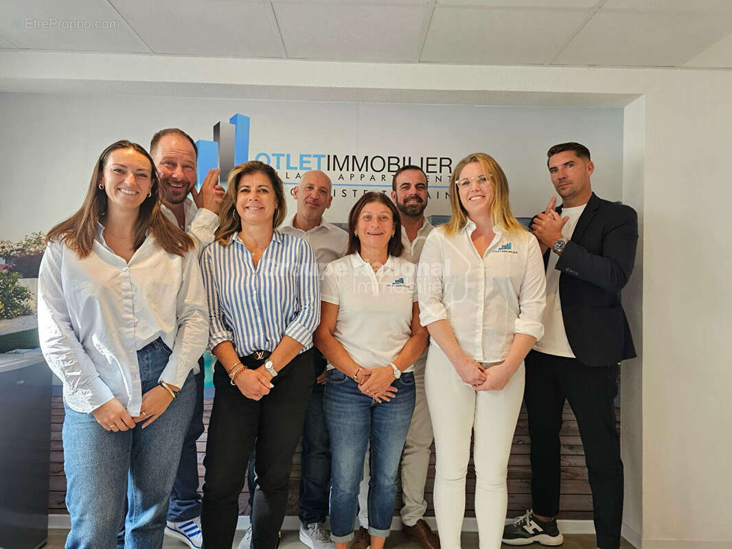 Terrain à TOURRETTES