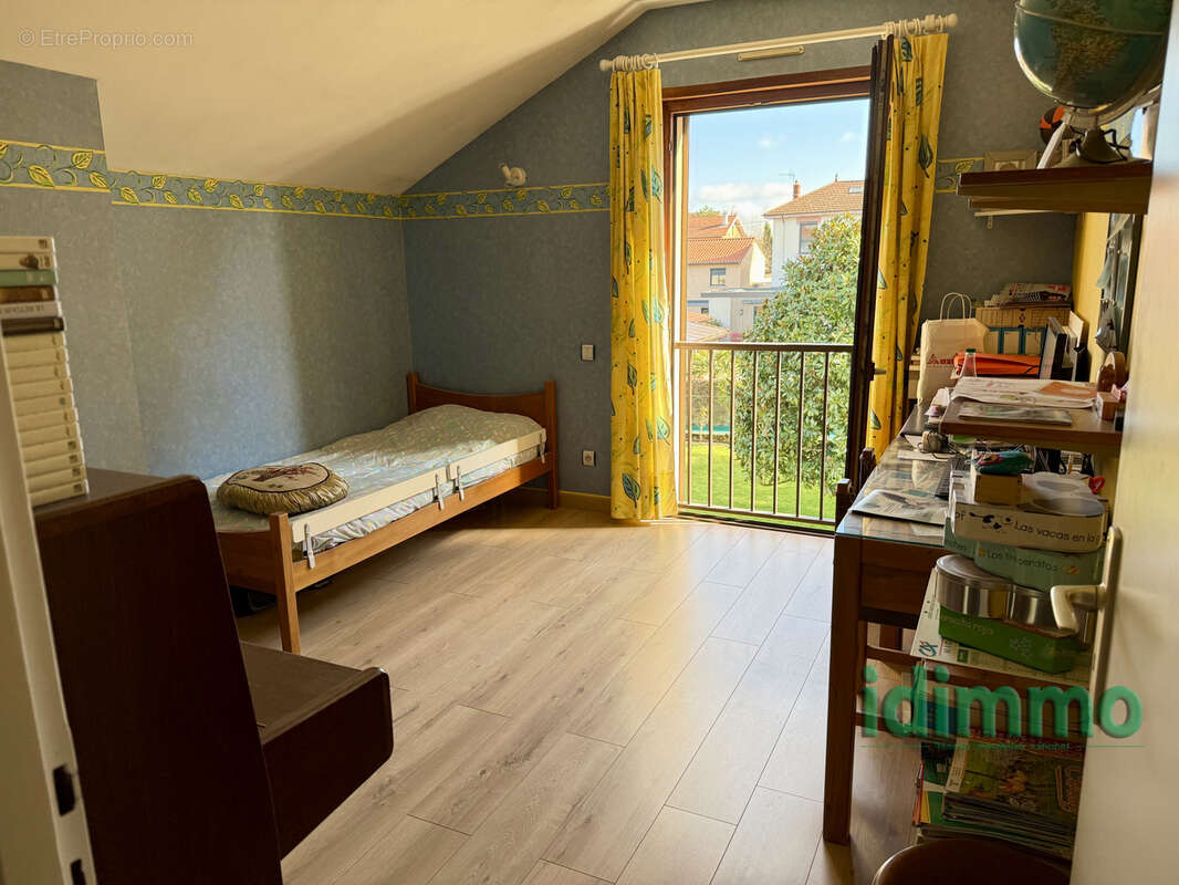 Maison à BRON