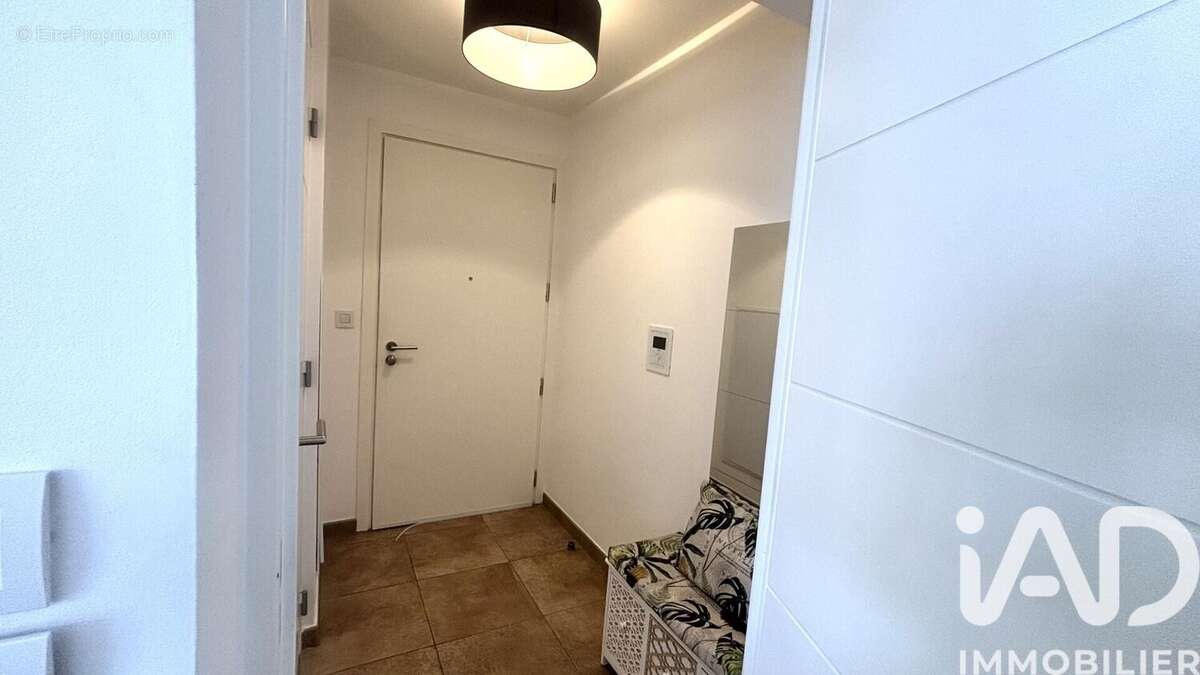 Photo 9 - Appartement à ROQUEBRUNE-CAP-MARTIN