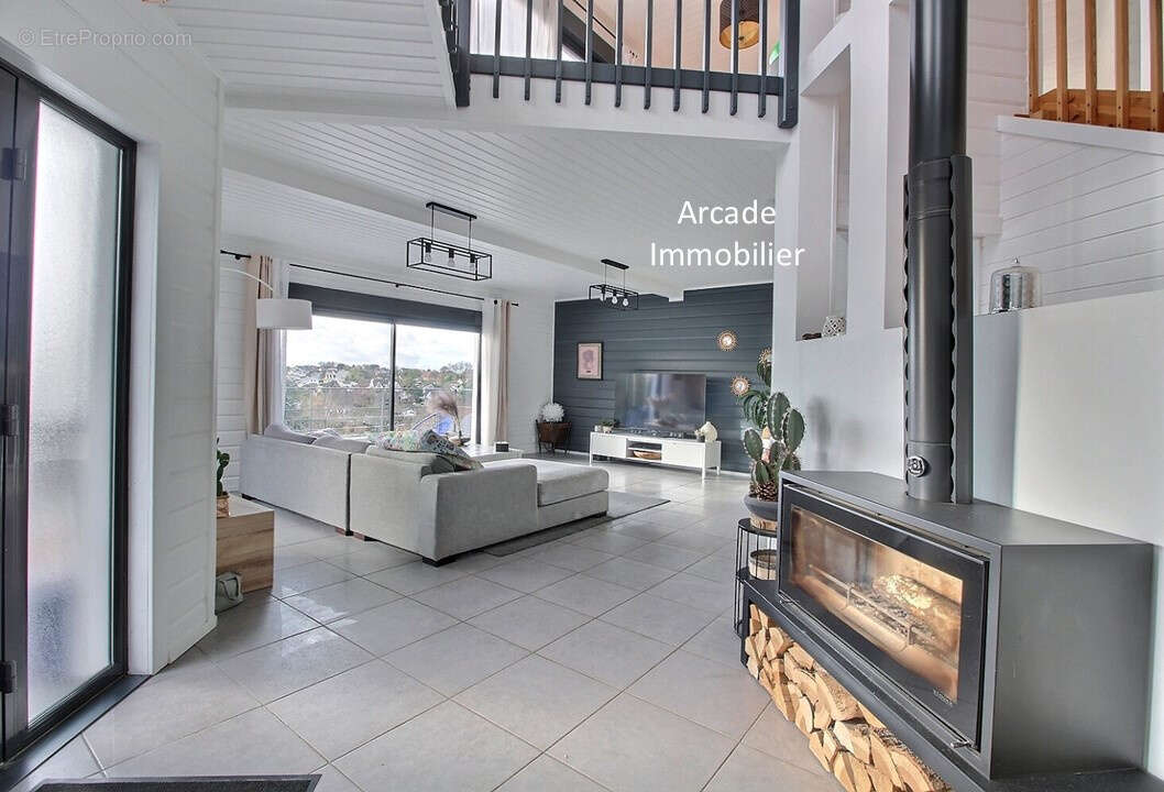 Maison à FONTAINE-LA-MALLET