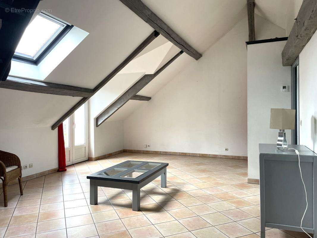 Appartement à AUVERS-SUR-OISE
