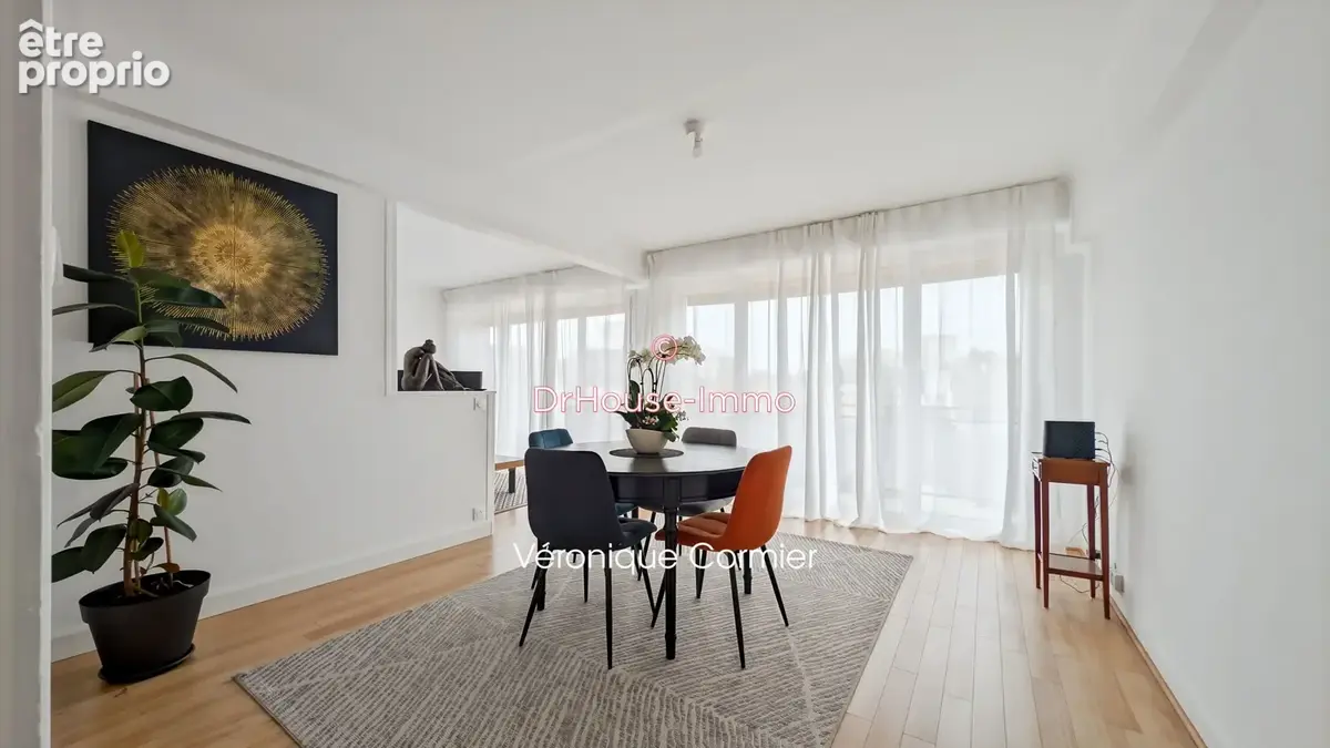Appartement 72 m² à Caen  - photo 3