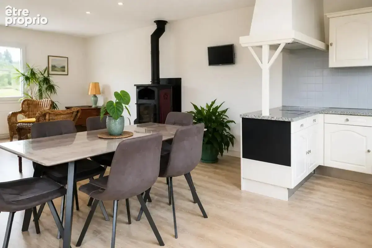 Propriété équestre familiale – 3 boxes – 1,8 ha – maison 3 ch - photo 2