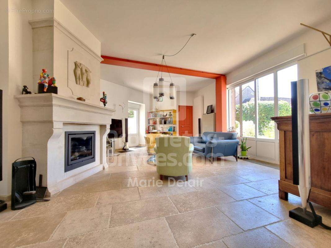 Maison à POUILLY-SUR-LOIRE