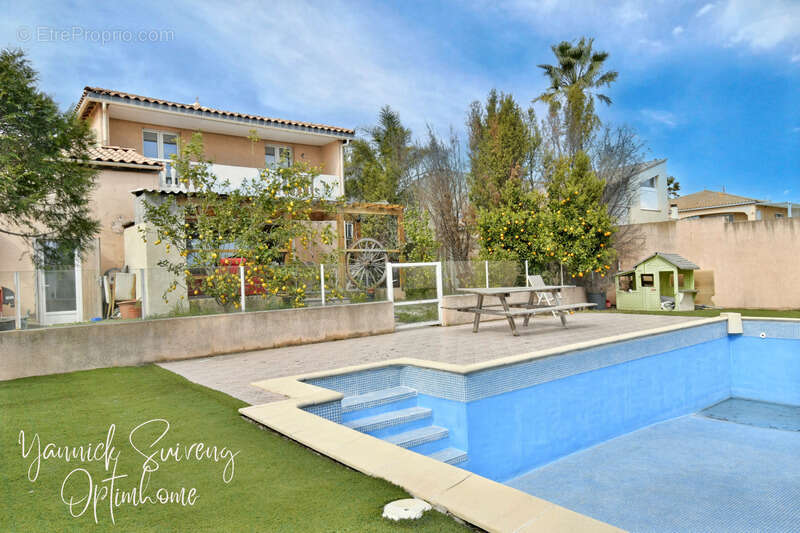 Villa de 225 m² - quartier vertefeuille - perpignan (66100) - photo 12
