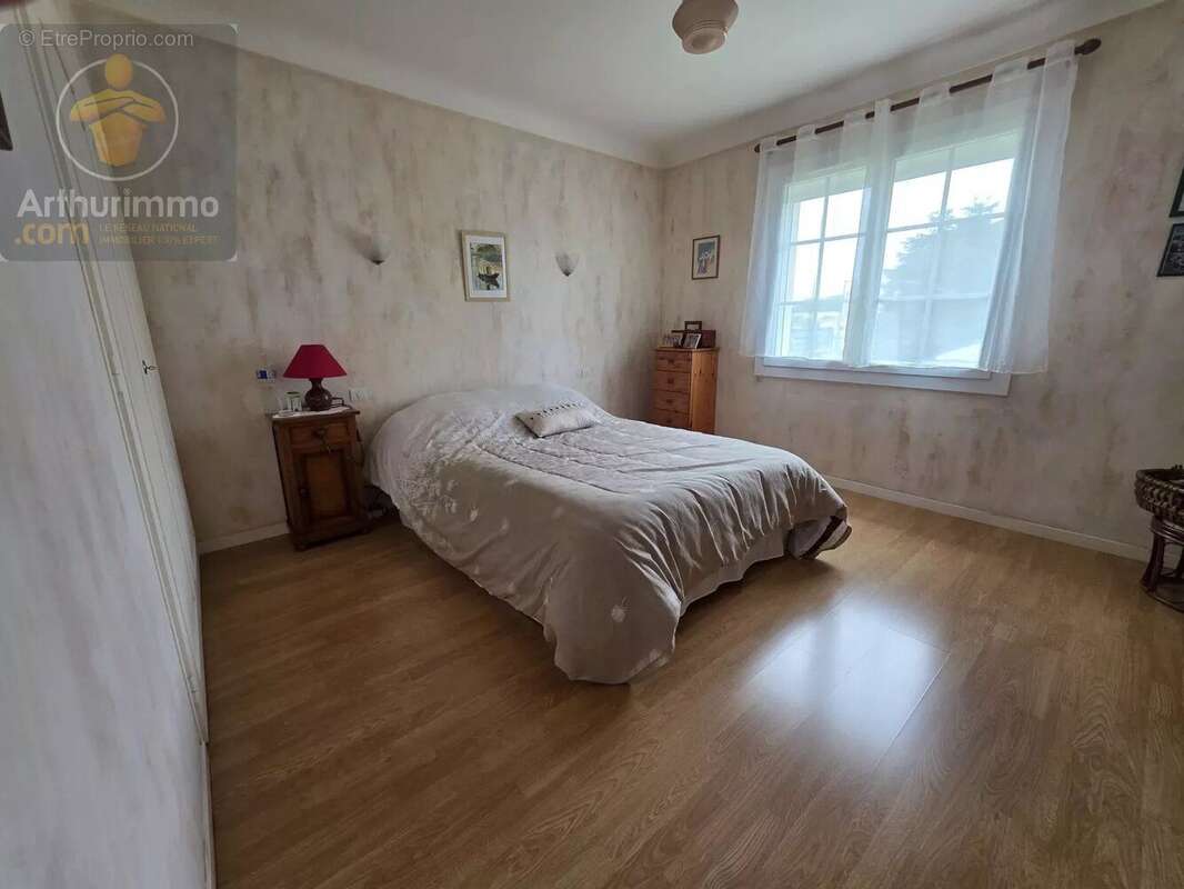 Maison à BOIS-DE-CENE