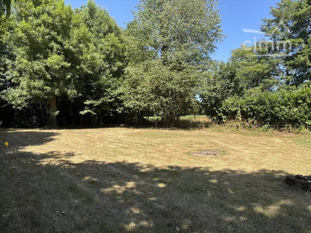 Terrain à MAURE-DE-BRETAGNE