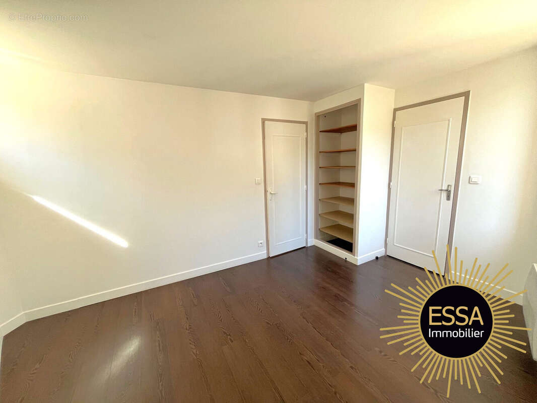 Appartement à CHAVENAY