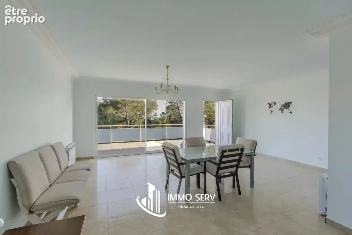 Maison 270 m² à vendre à Saint-Raphael (83700) - photo 4