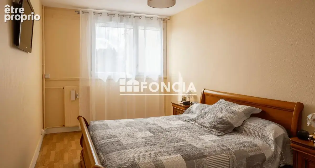Appartement t4, balcon, garage et cave - photo 3