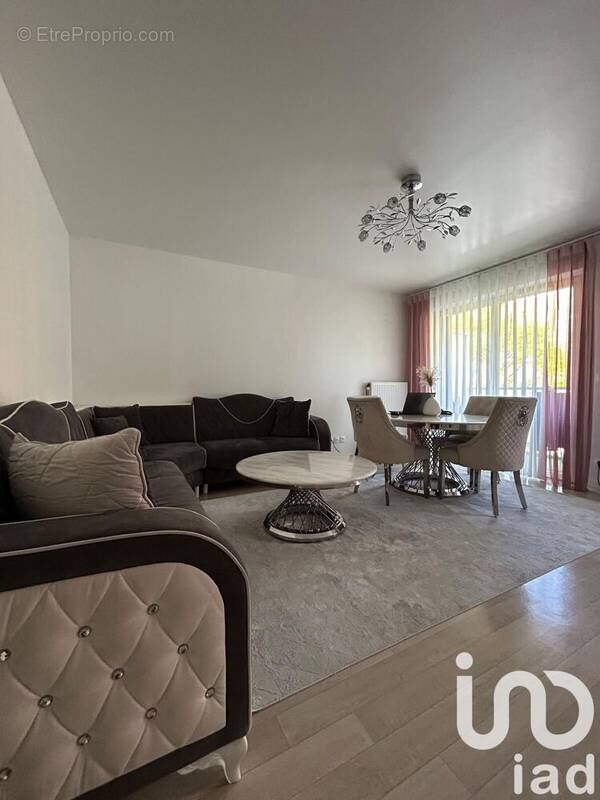 Photo 1 - Appartement à GARGES-LES-GONESSE