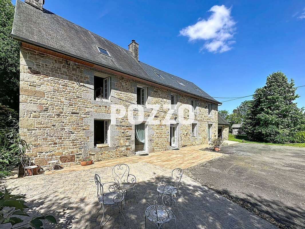 Maison à SAINTE-PIENCE