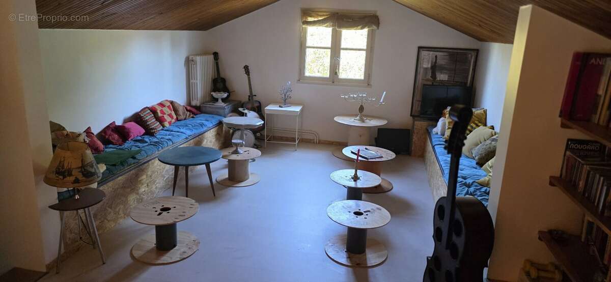 Maison à BUXEROLLES