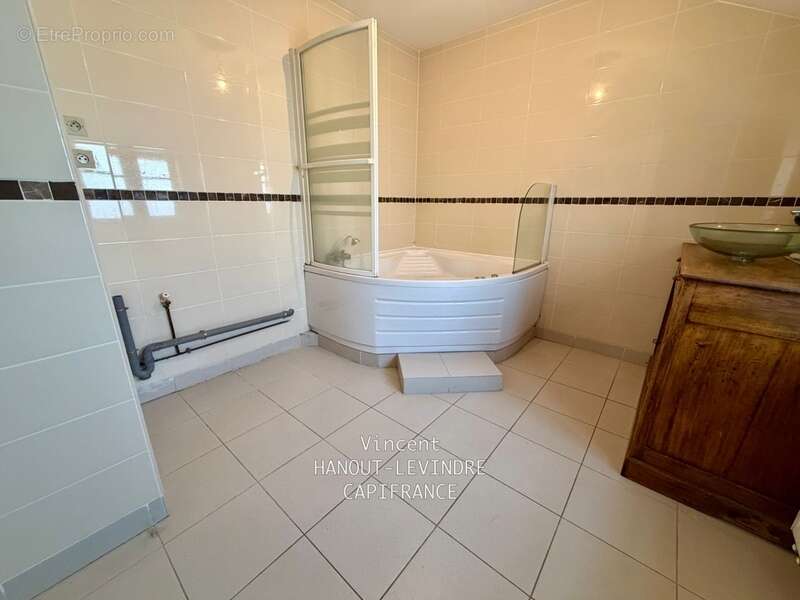 Maison à SOULAIRE-ET-BOURG