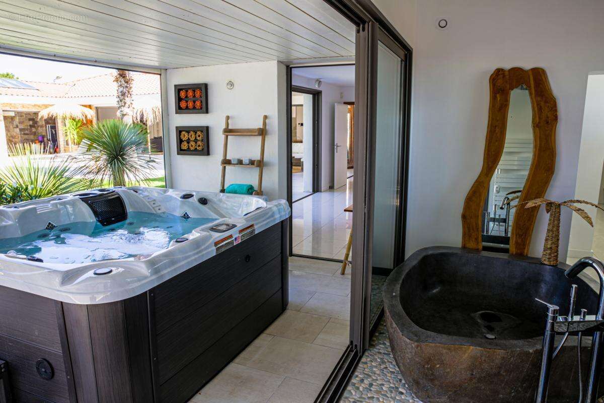 Maison à VIEUX-BOUCAU-LES-BAINS