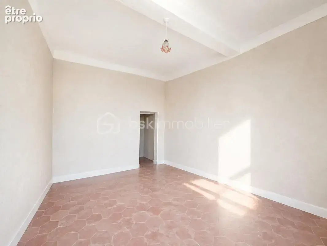 Maison de village avec extérieur - photo 6