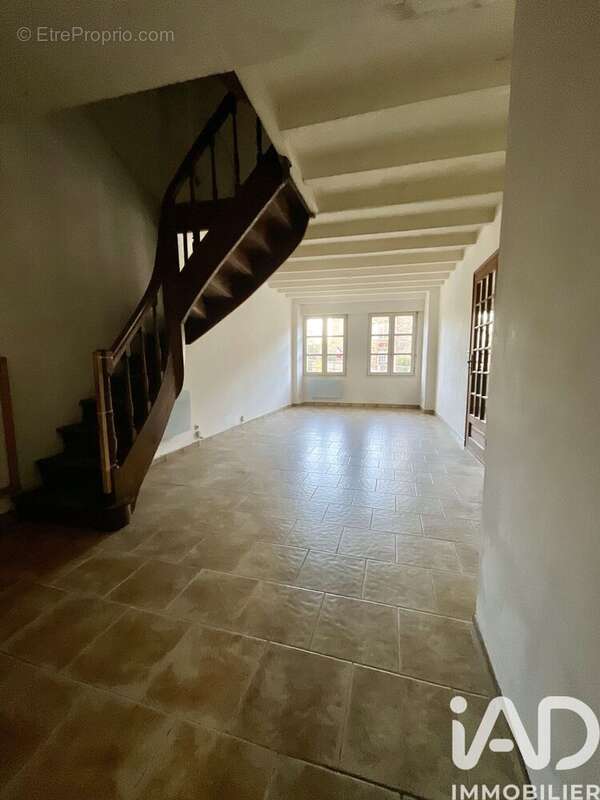 Photo 3 - Maison à IZE