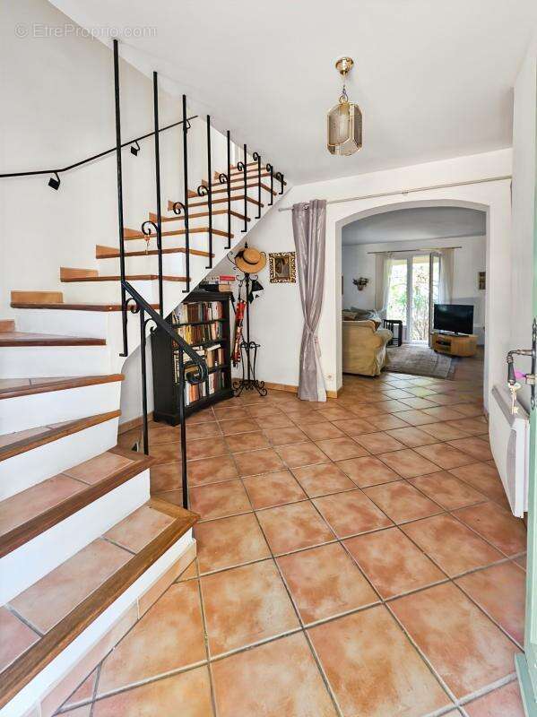 Maison à UZES