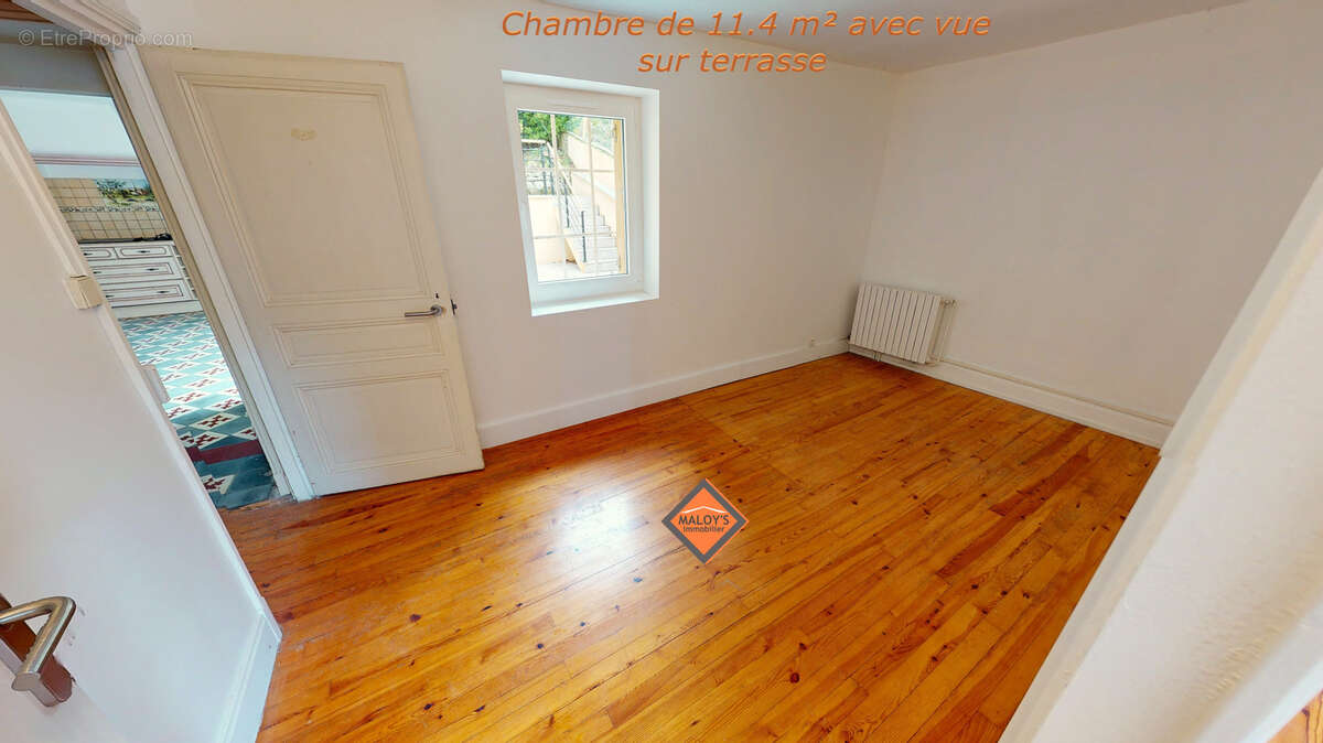 Maison à CHAMBOST-ALLIERES