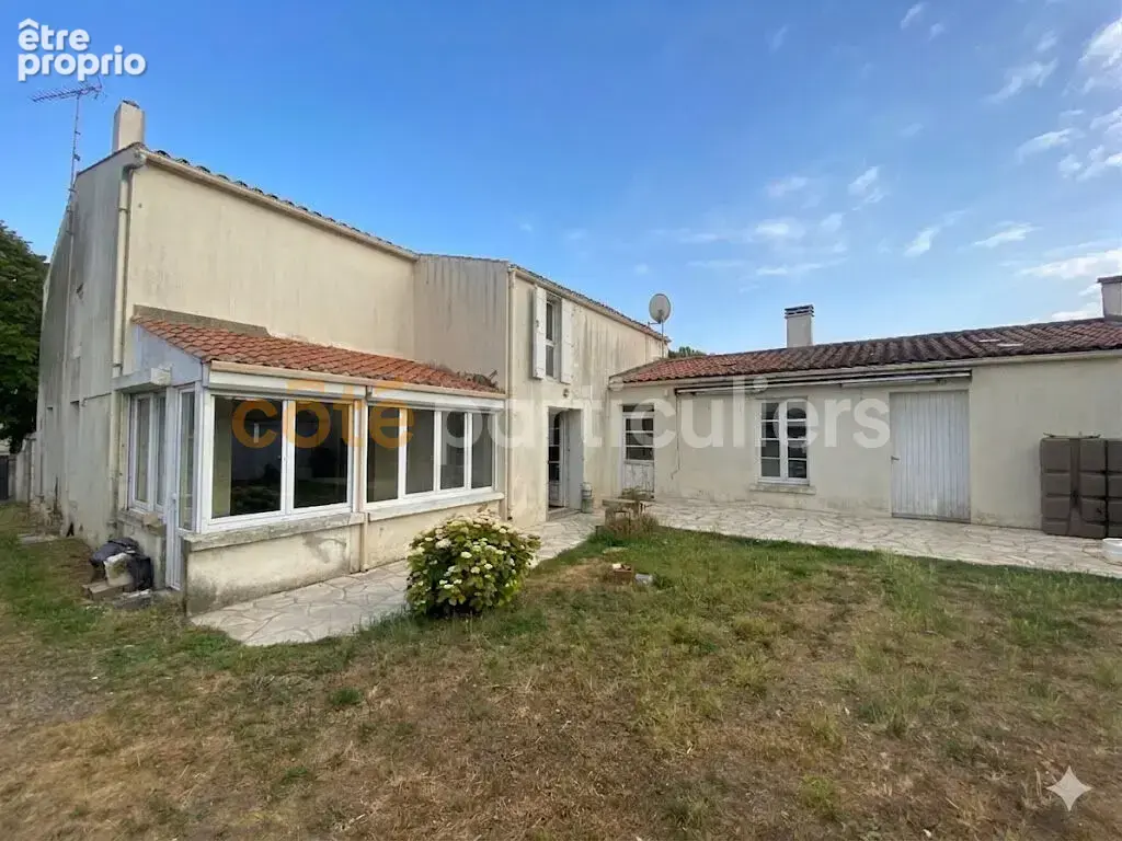 Maison Familiale - 6 chambres à Saint-Michel-En-L'Herm - photo 17