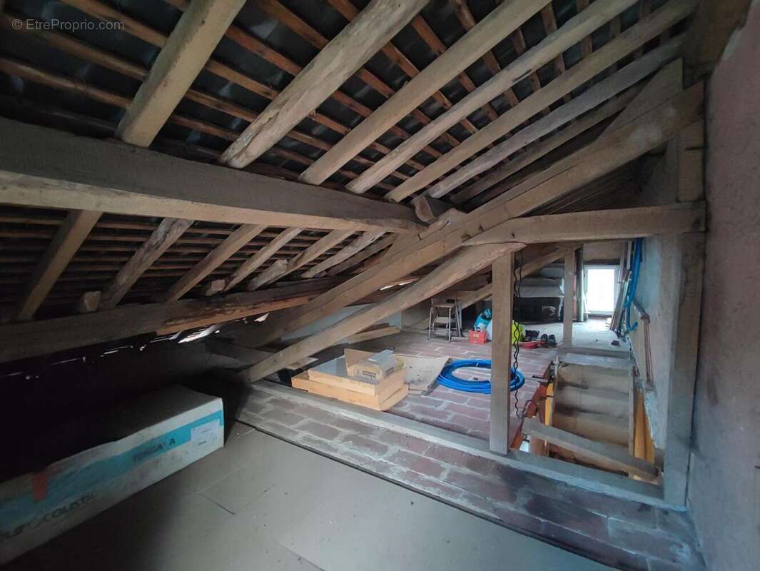 Maison 50 m² à Saint-Verain  - photo 5