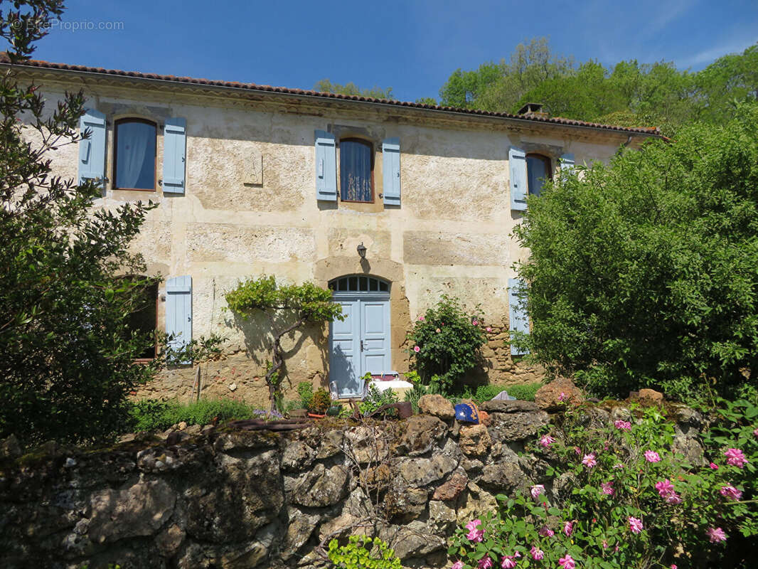 Maison à MALABAT