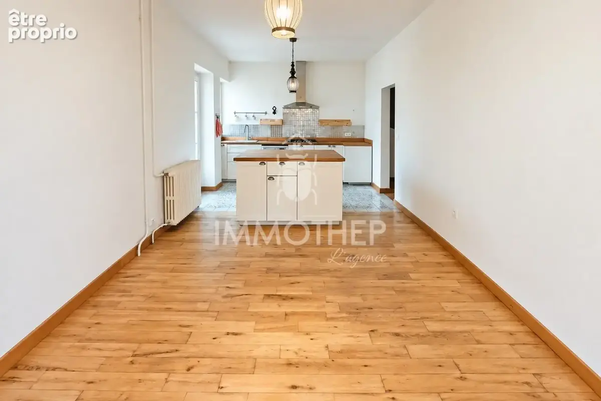 Maison 7 pièces 160 m² à vendre à Viriville (38980) - photo 6