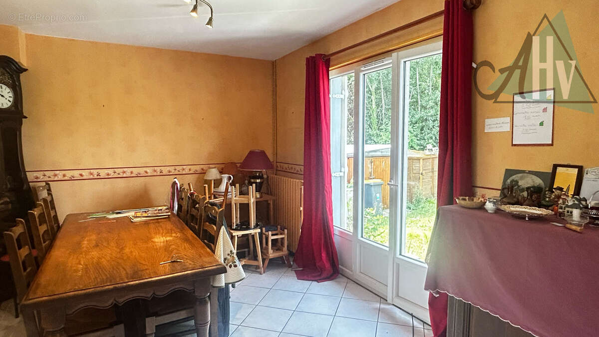 Maison 2 chambres avec dépendances - photo 5