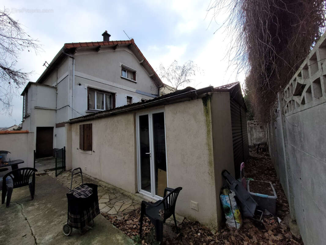 Maison à VILLEJUIF
