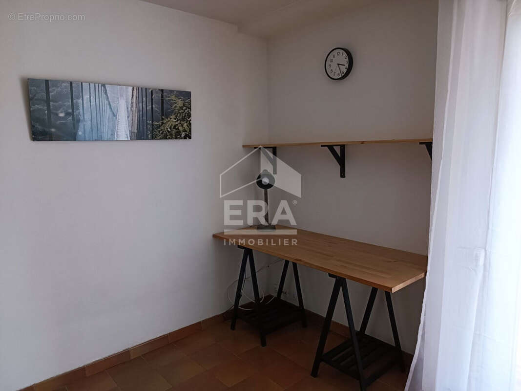 Appartement à MARSEILLE-5E