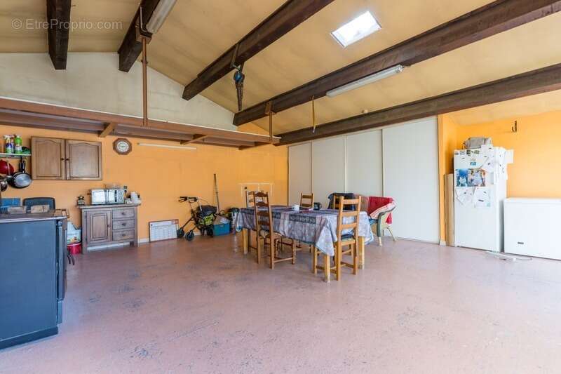 Maison 5 chambres avec piscine sur grand terrain de 1373m2 - photo 12