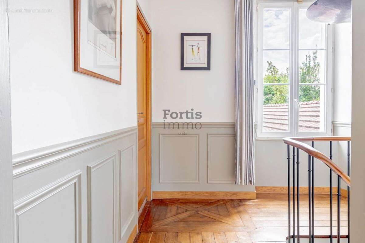 Maison à GOUVERNES