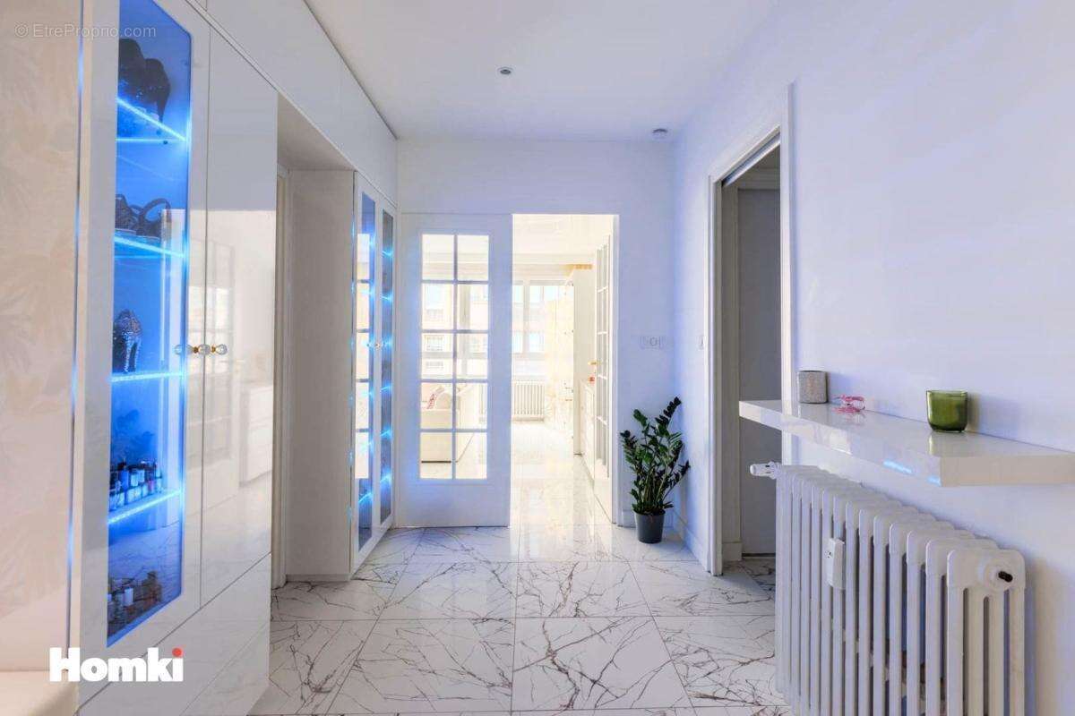 Appartement à LYON-6E