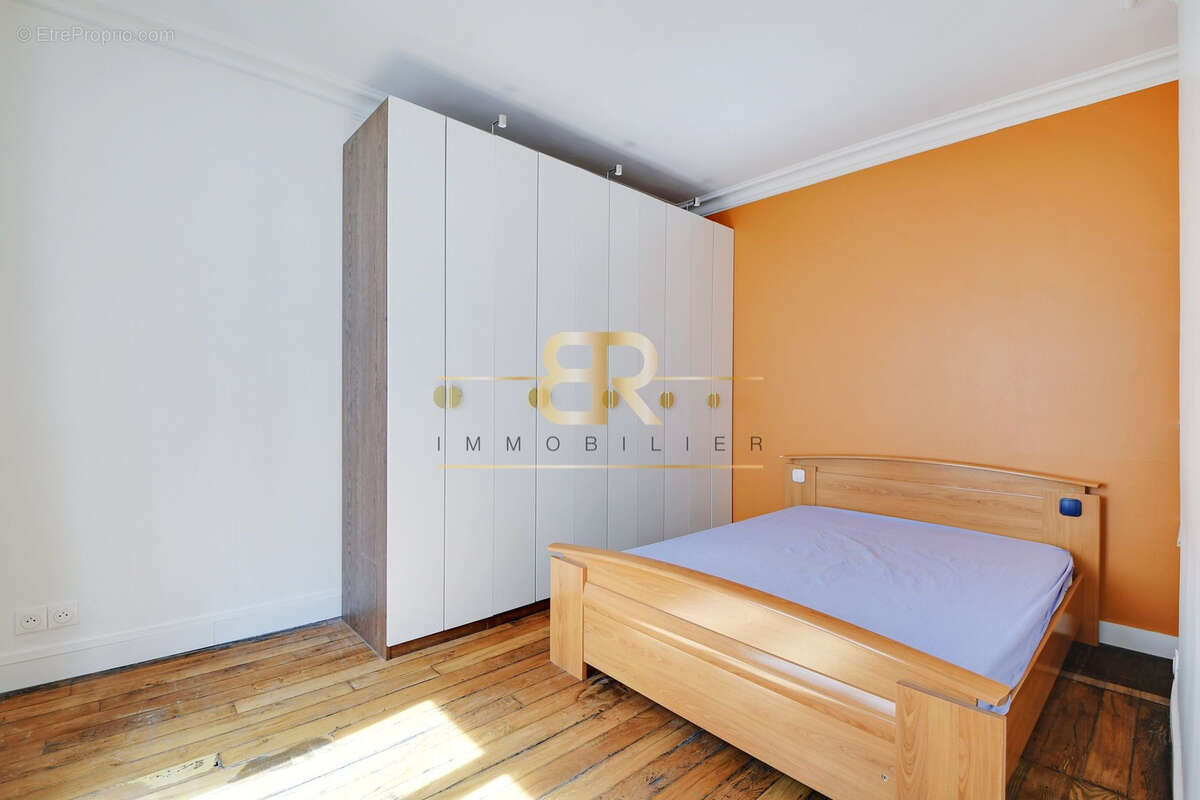 Appartement à PARIS-19E