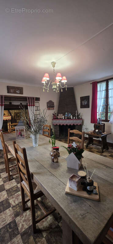 Maison à MONTFORT-SUR-RISLE