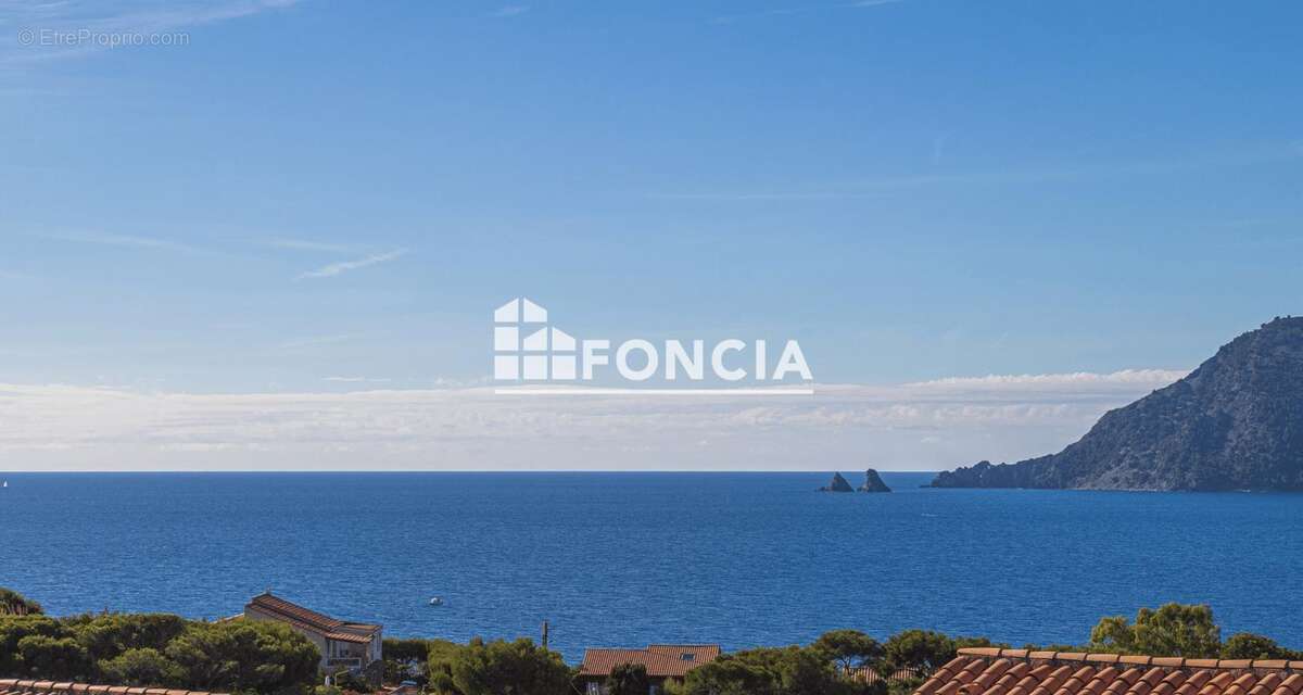 Appartement à SAINT-MANDRIER-SUR-MER