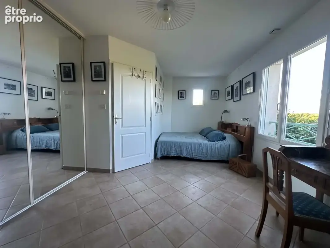 Maison familiale avec vie de plain pied 164m² - photo 8