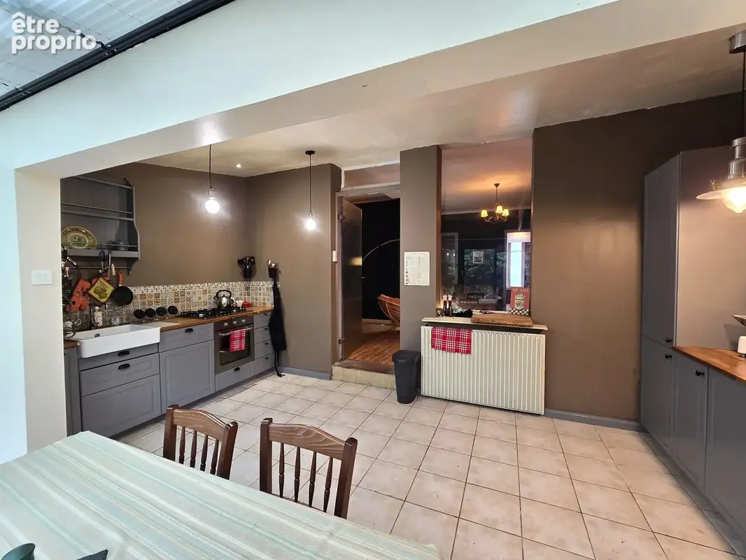 Spacieuse maison de ville avec cour privative et Garage - photo 4