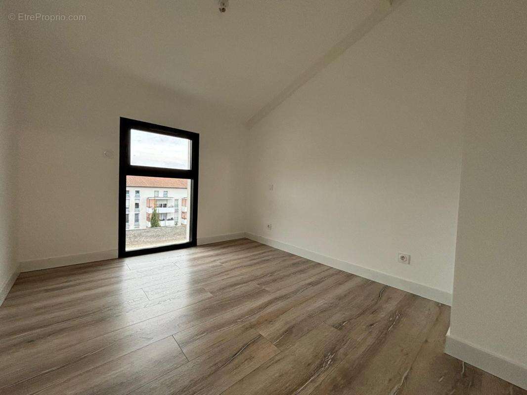 Appartement à QUINT-FONSEGRIVES