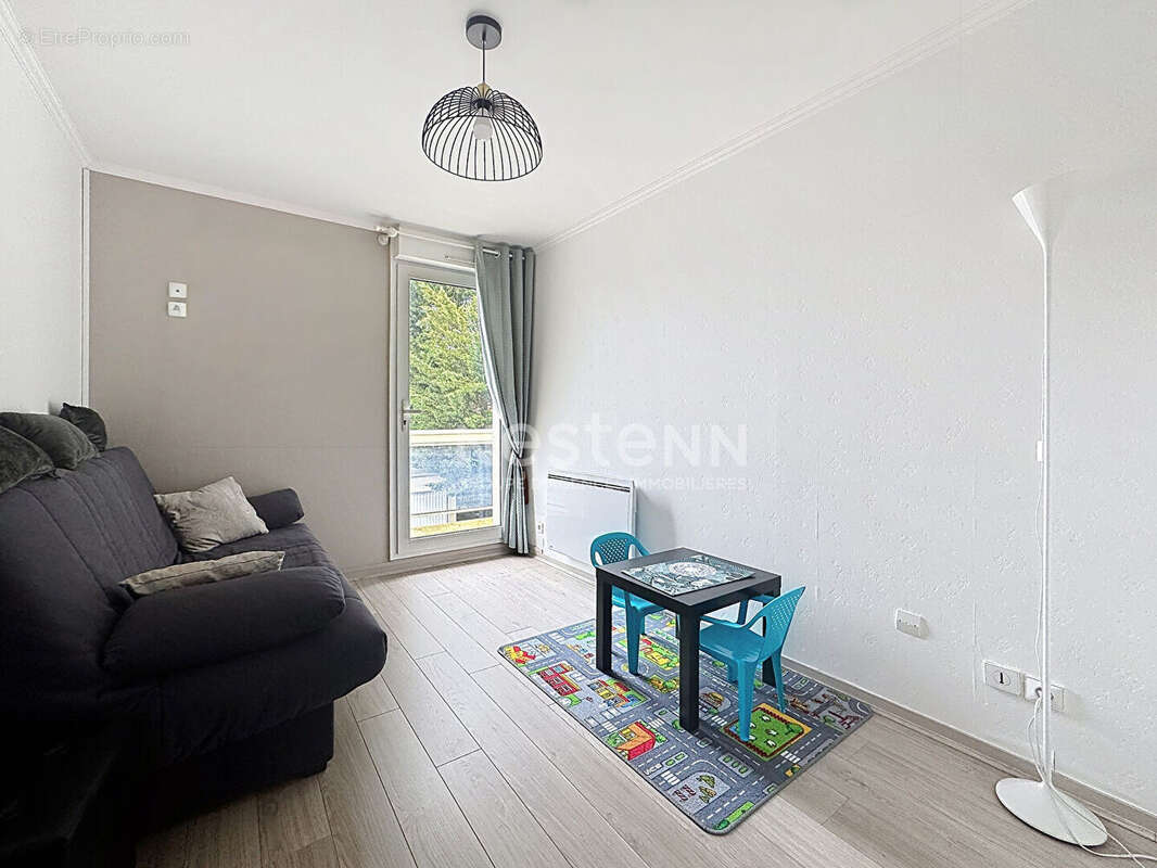 Appartement à LAMORLAYE